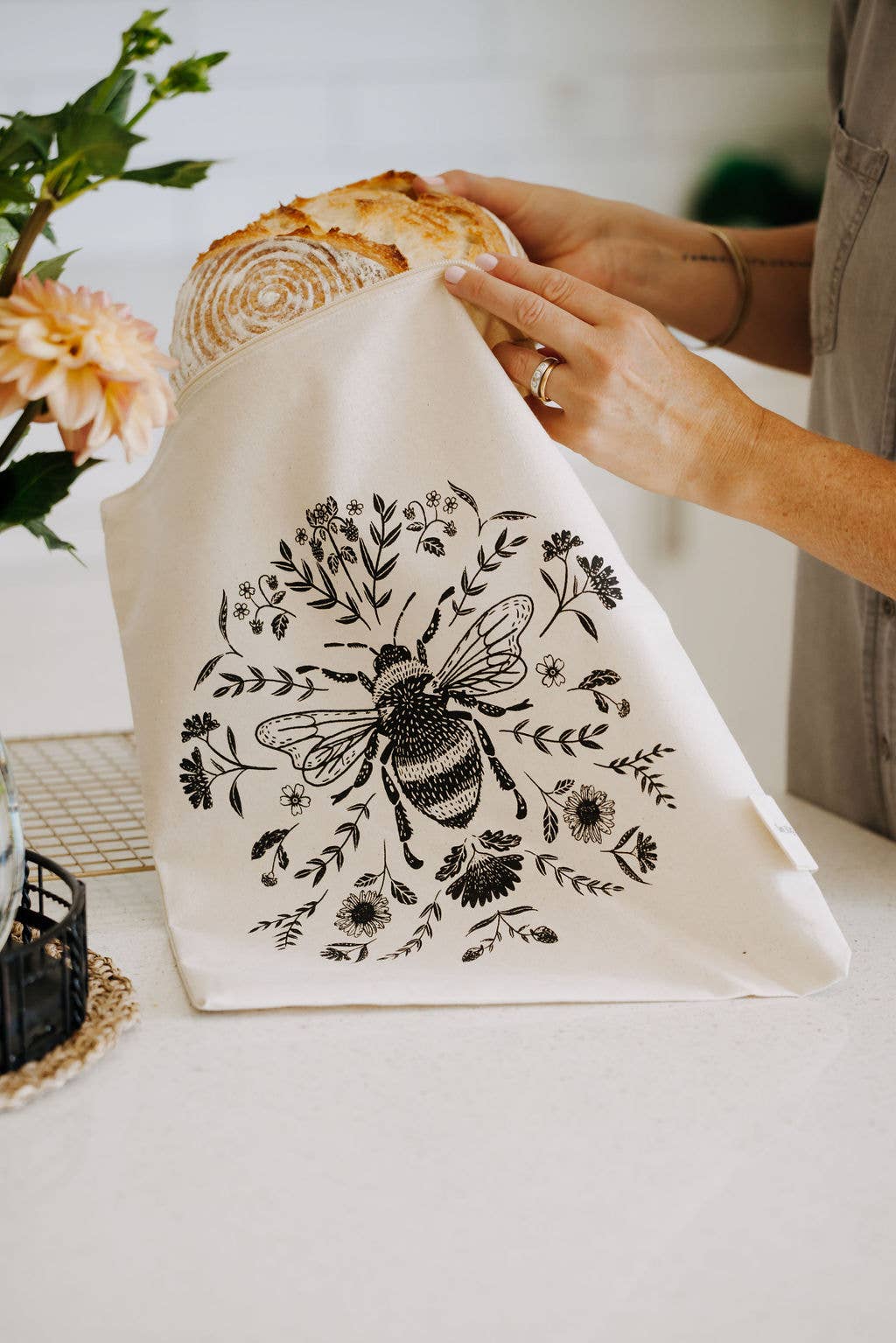 Bread Bag Storage / Bee / Lined Bag