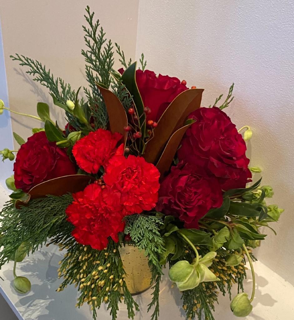 Christmas Eve Vase Arrangement