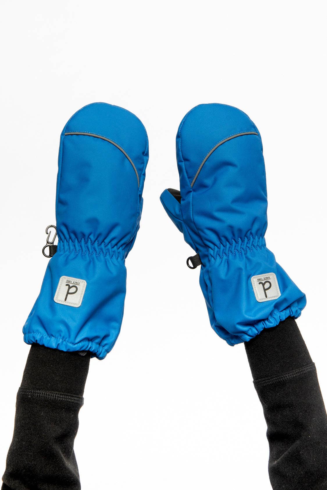 Play Winter Mittens Blue: 4/5