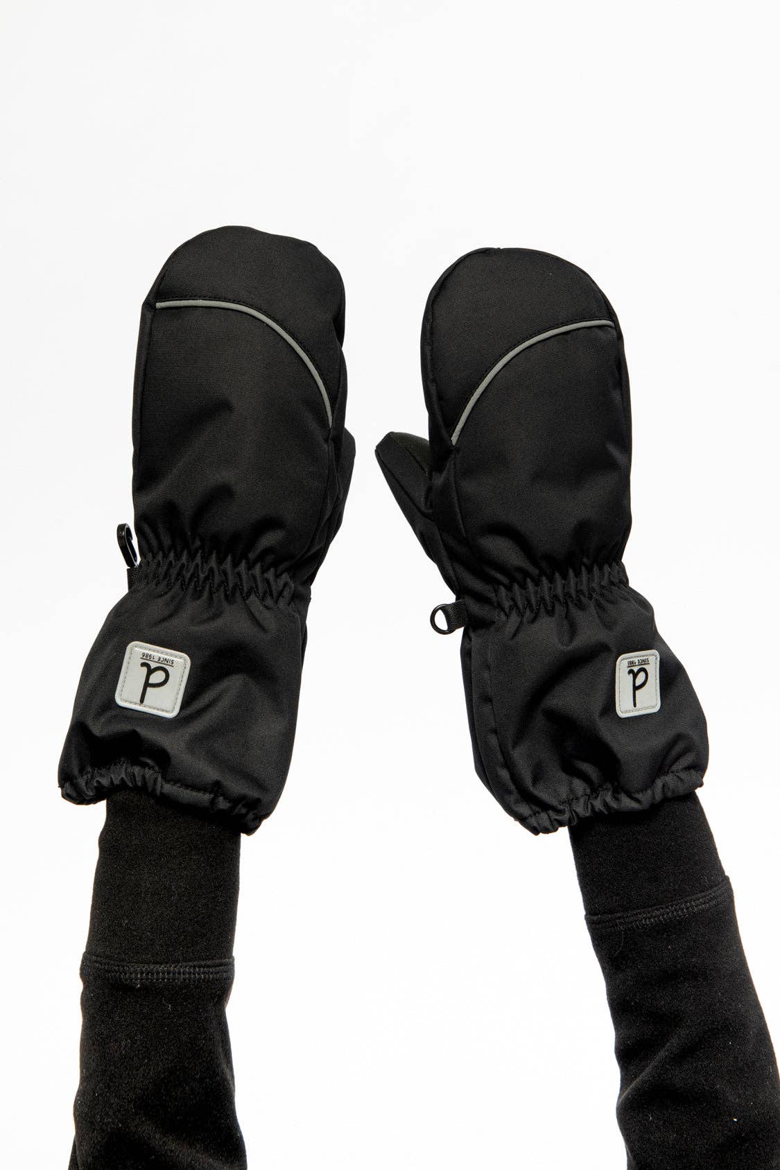 Play Winter Mittens Black: 6/7