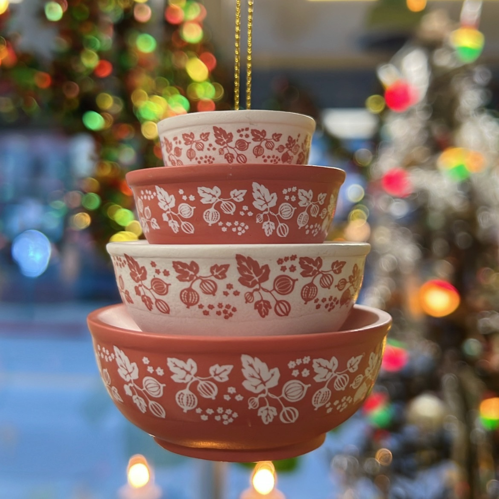 Miniature Bowl Stack Ornament: Green
