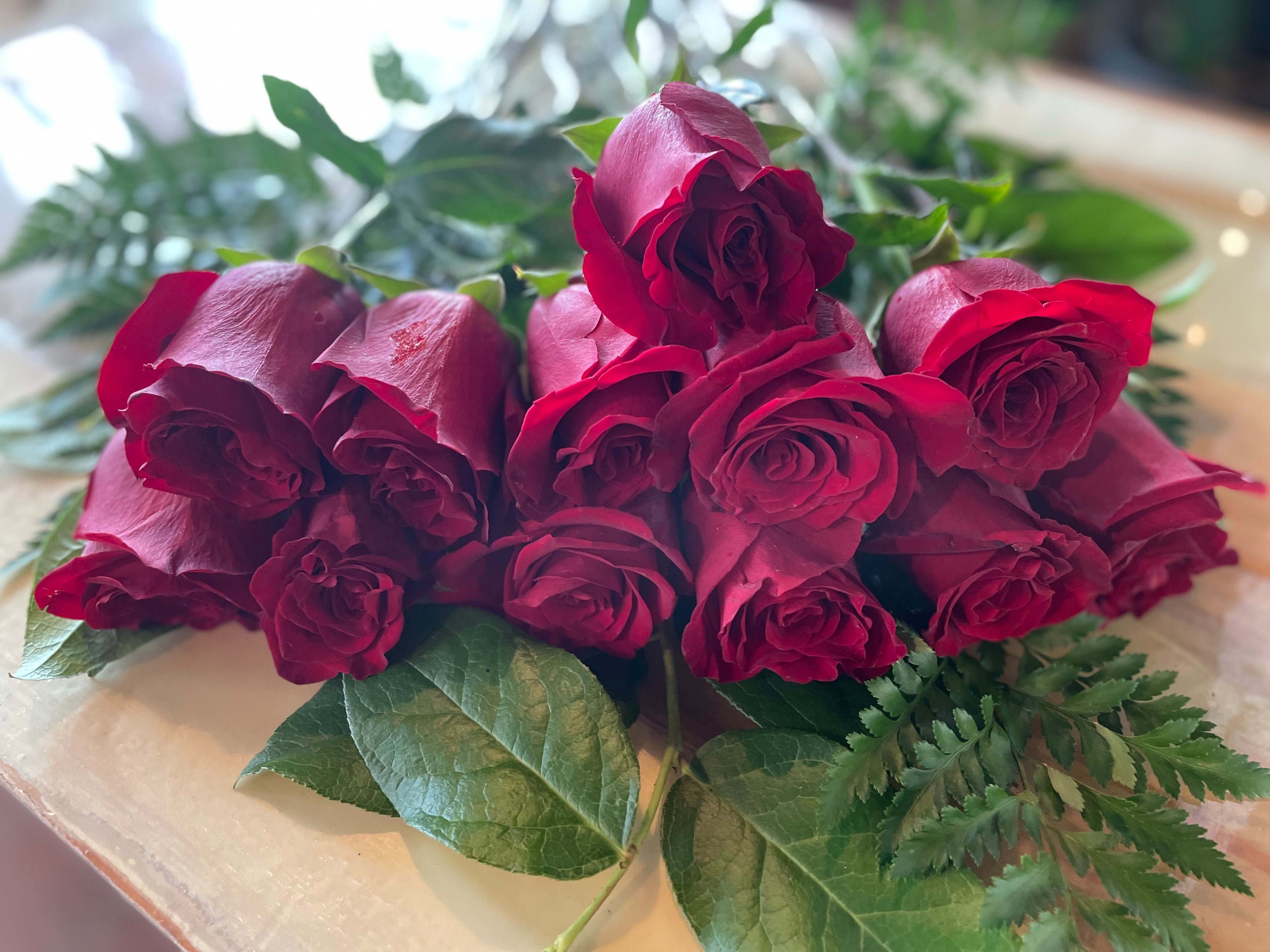 Long Stem Red Roses in Classic Box. – The Creemore Flower Company Inc.