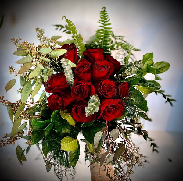 Hand Tied Rose Bouquet – The Creemore Flower Company Inc.
